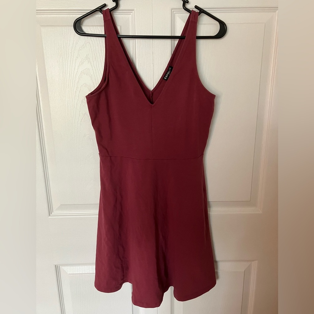 🌟 Express Burgundy V Dress